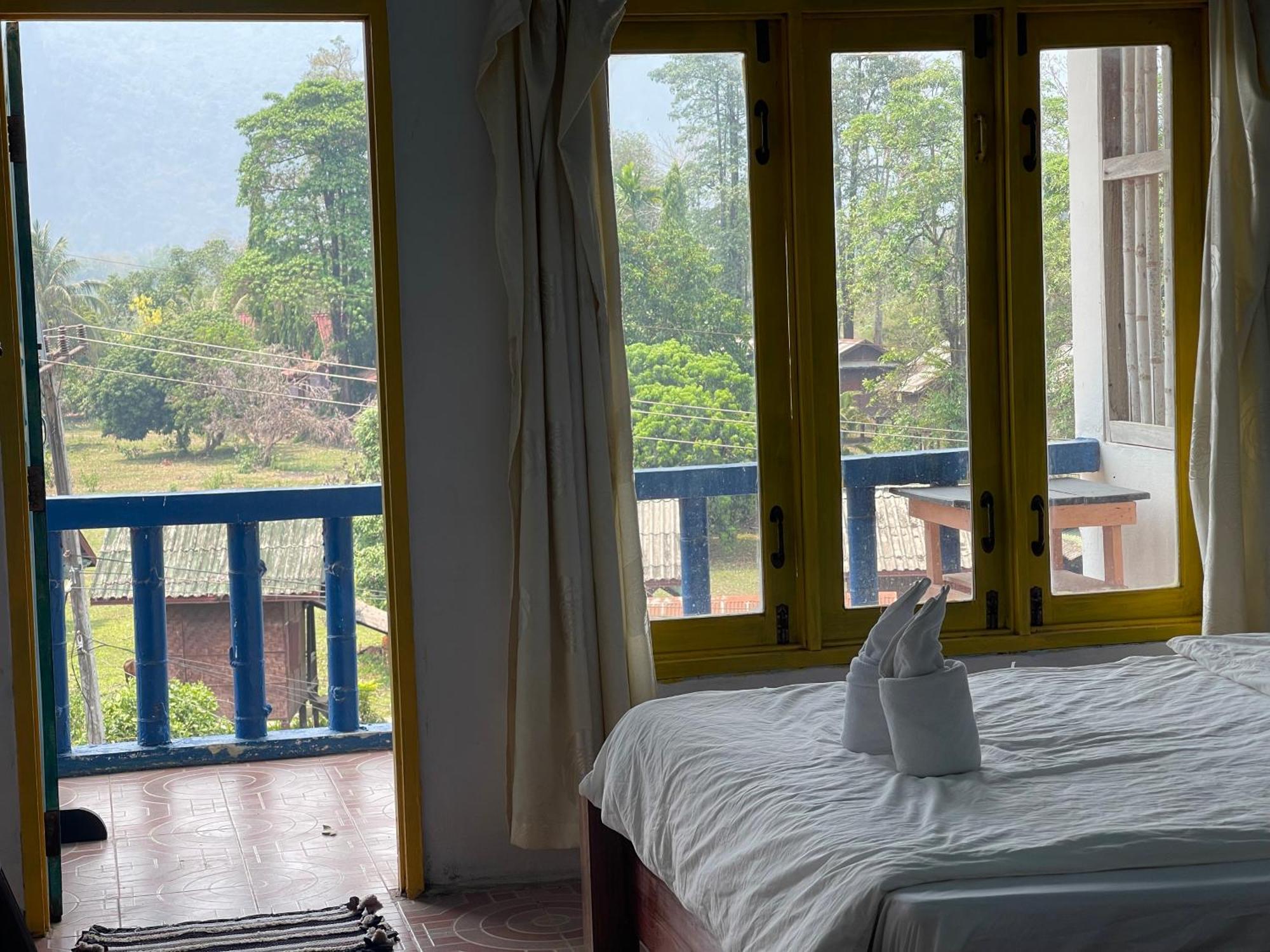 Blue Sunset Hostel 방 비엥 외부 사진